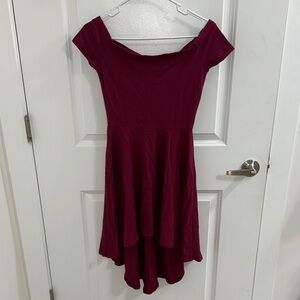 Elegant Off-Shoulder Burgundy Dress